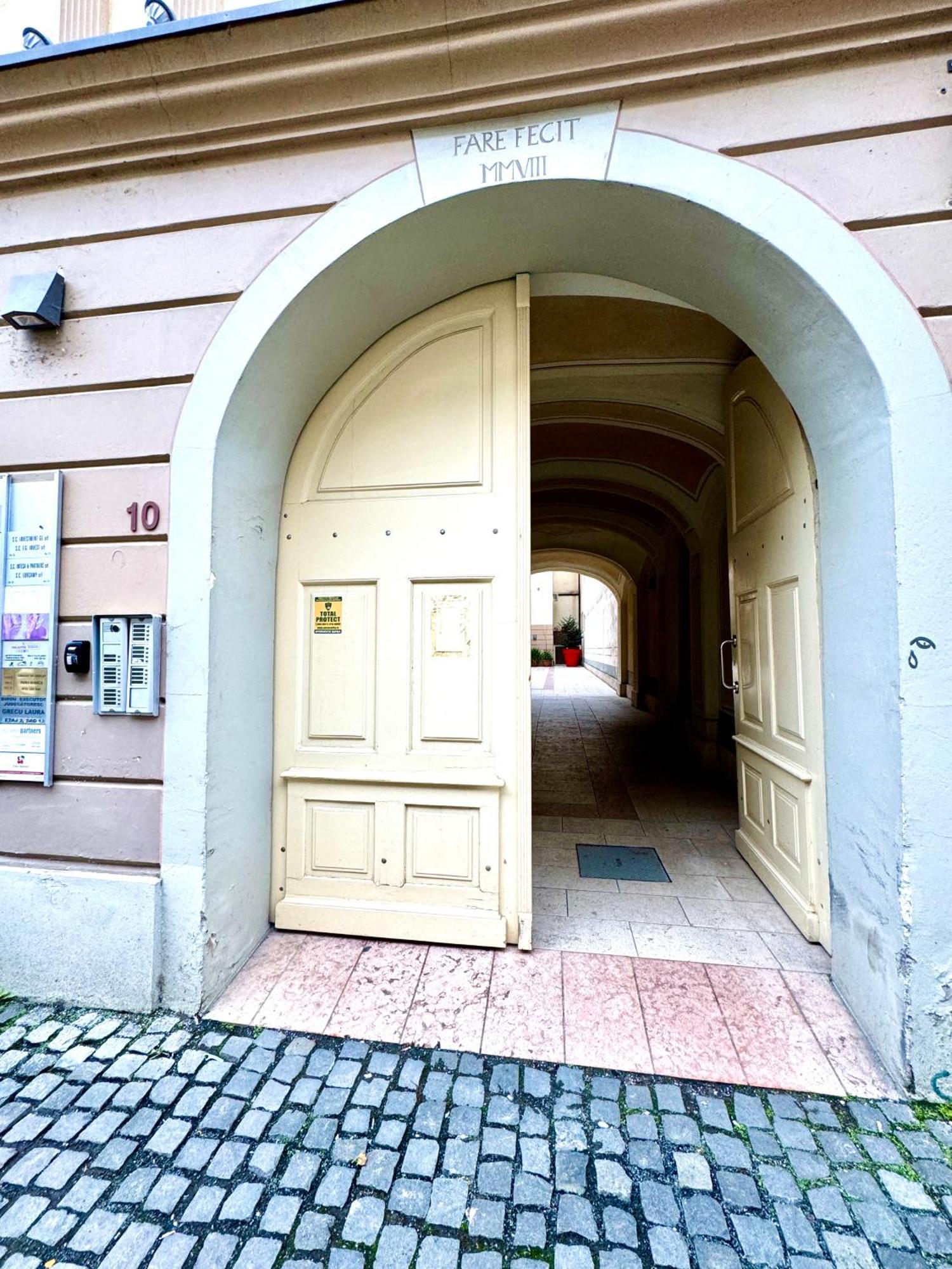 Apartamento Blue Nest Timisoara Exterior foto